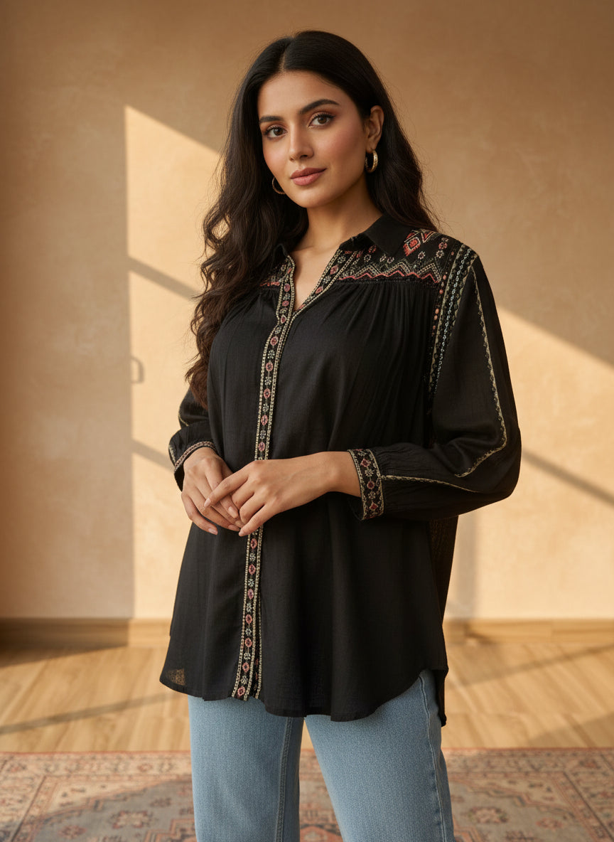 Black top Bohemian embroidery