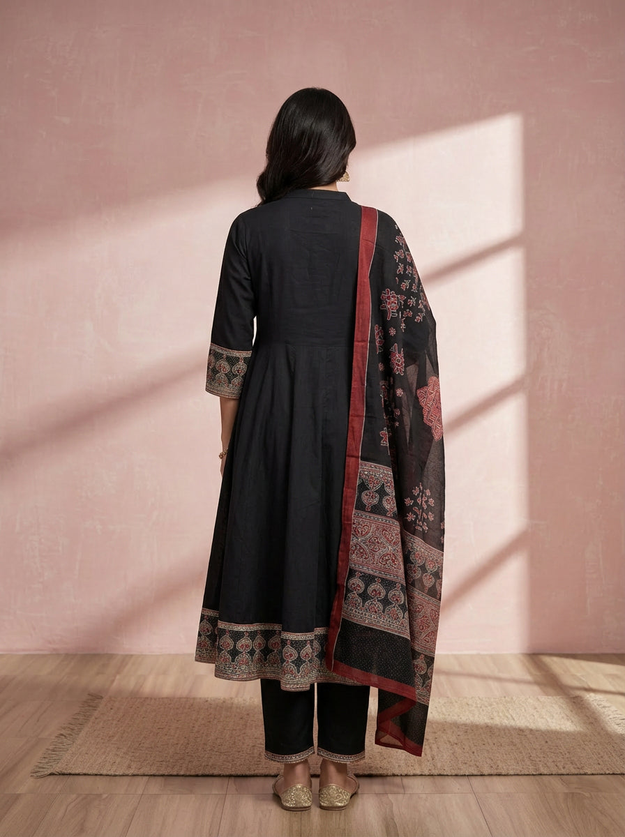 Ajrak printed Black dupatta set