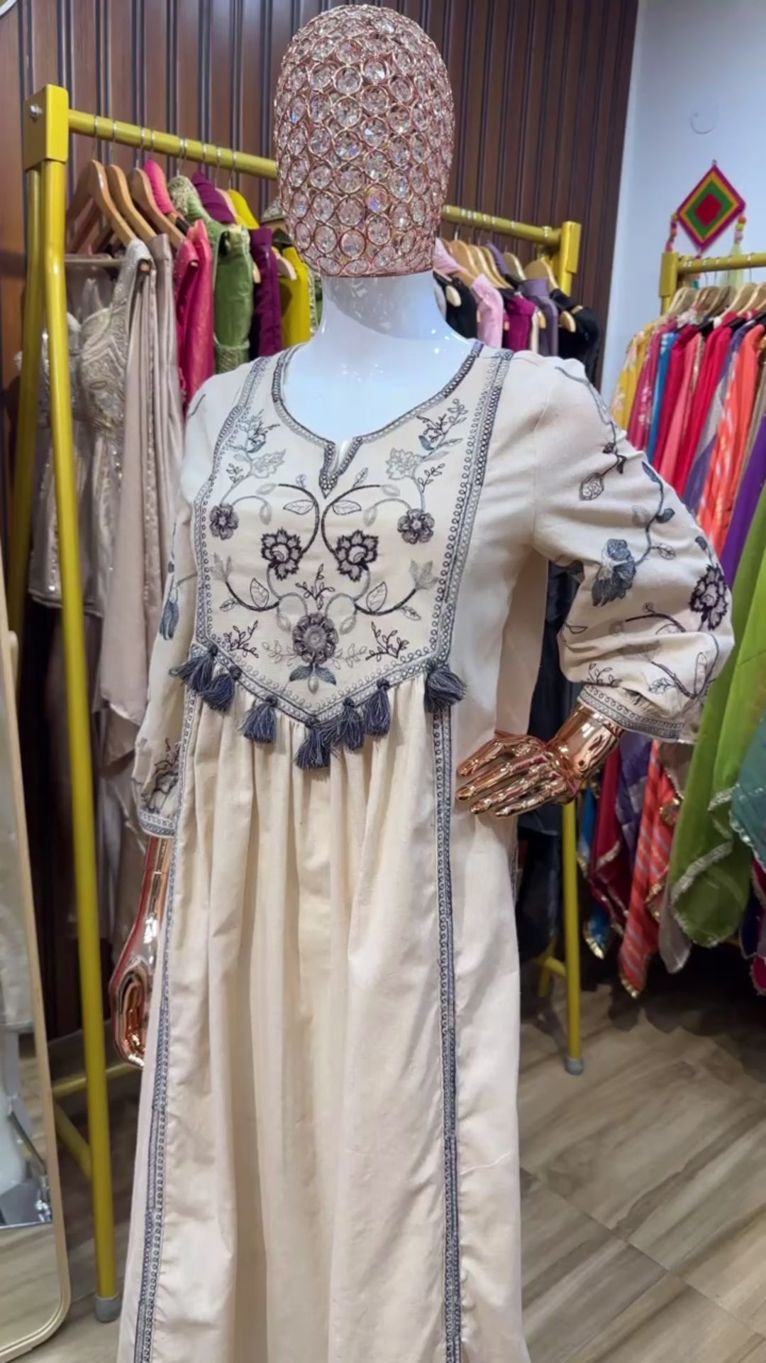 Off white Tunic bohemian embroidery